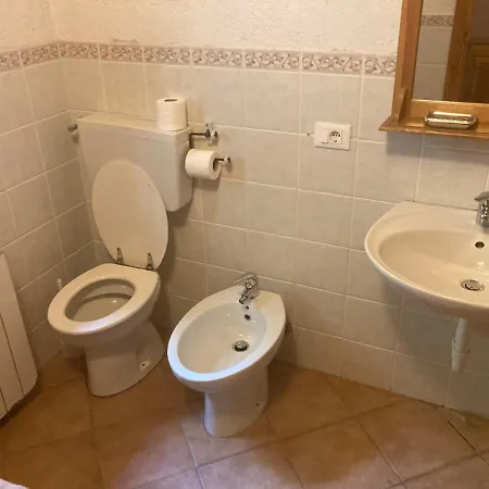 Agriturismo La Ca Dell Alpe *